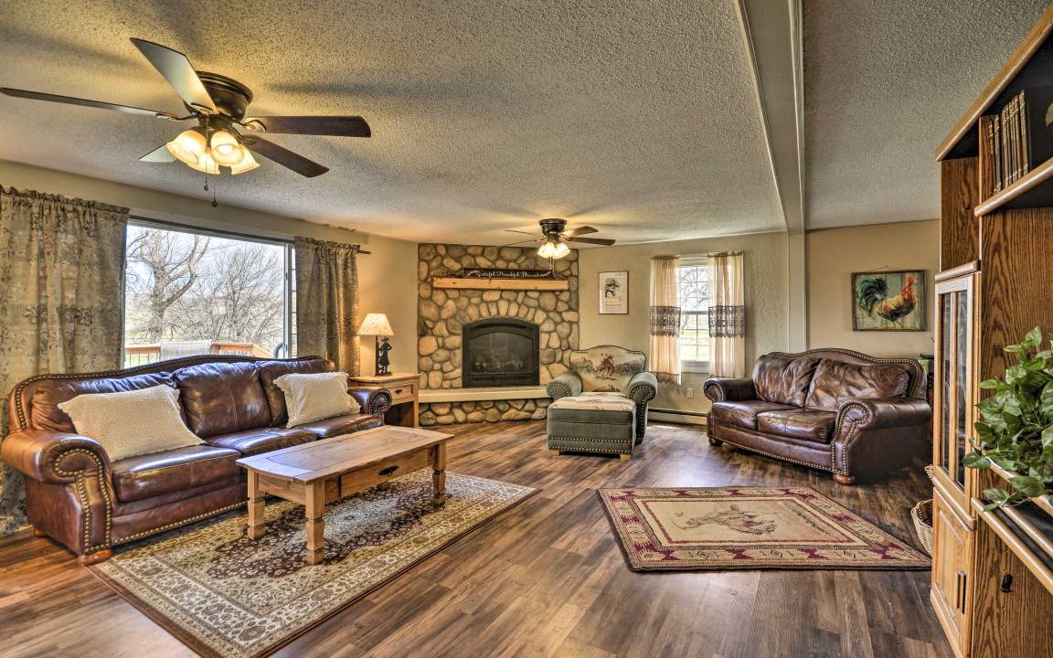 Photo of Livingroom in Cody