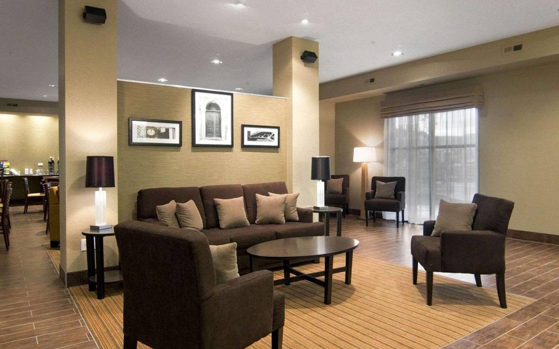 Photo of Livingroom in Ames