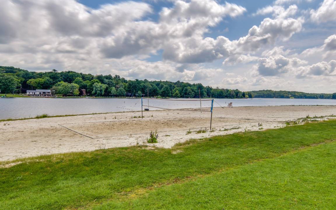 Photo of Others in Treasure Lake