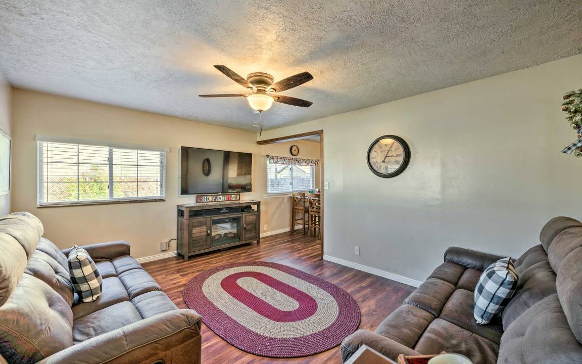 Photo of Livingroom in South Jordan
