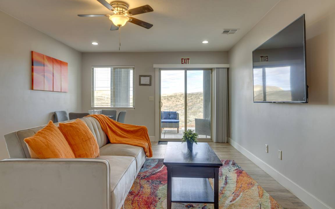 Photo of Livingroom in Toquerville