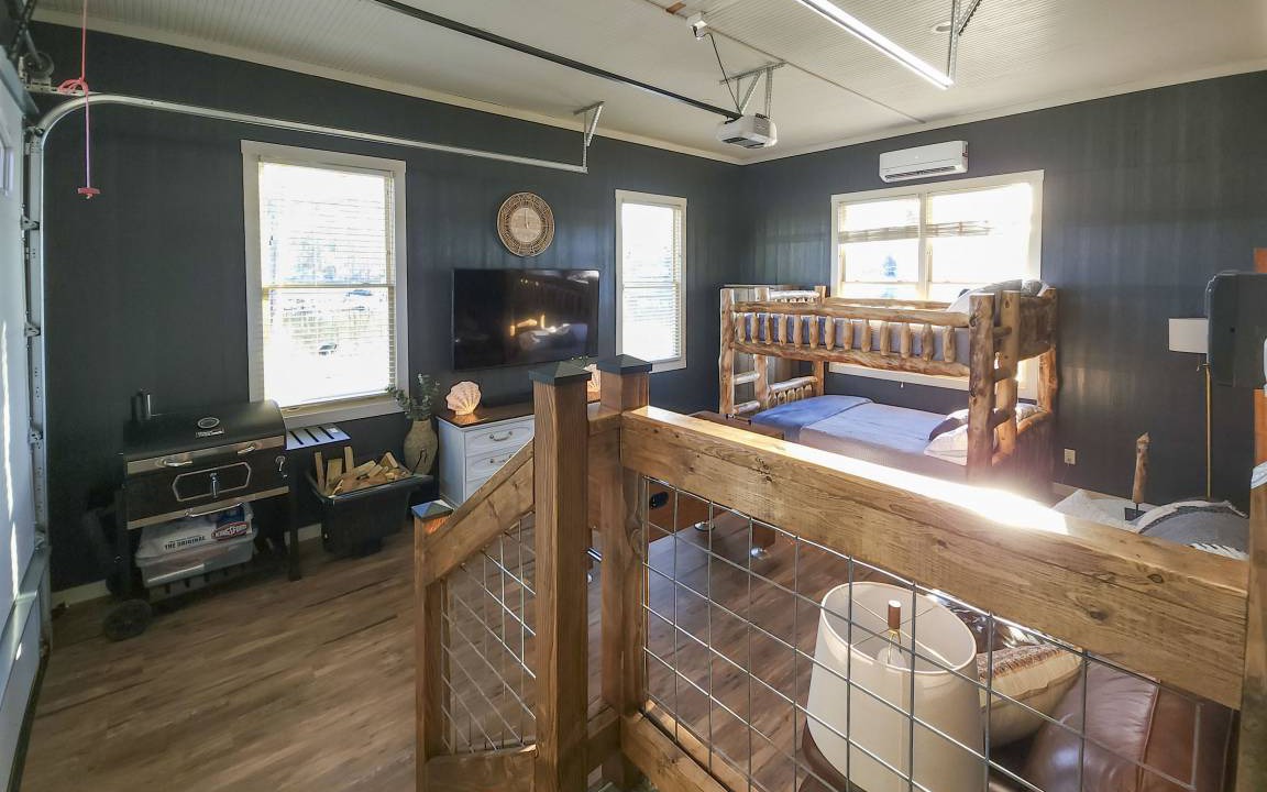 Photo of Bedroom in Shelby