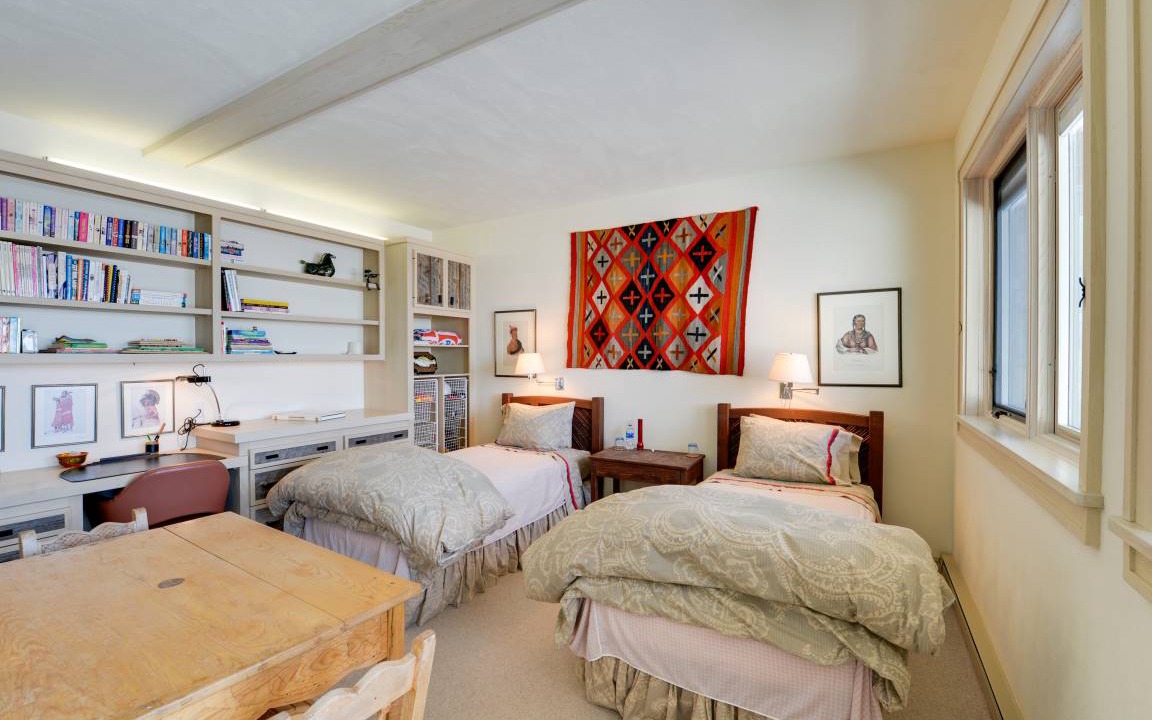 Photo of Bedroom in Cora
