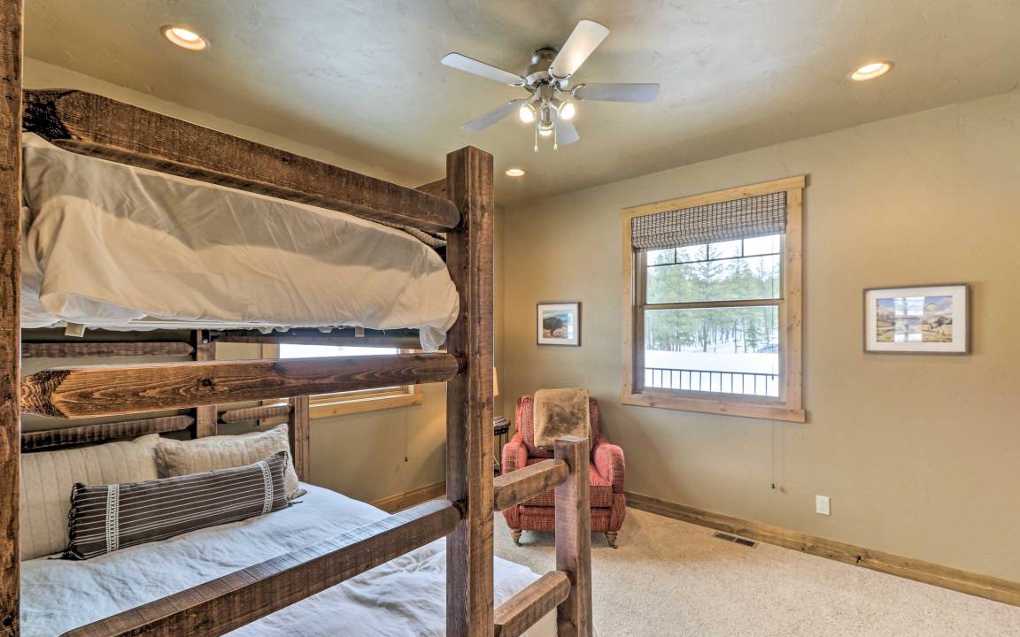 Photo of Bedroom in Eureka