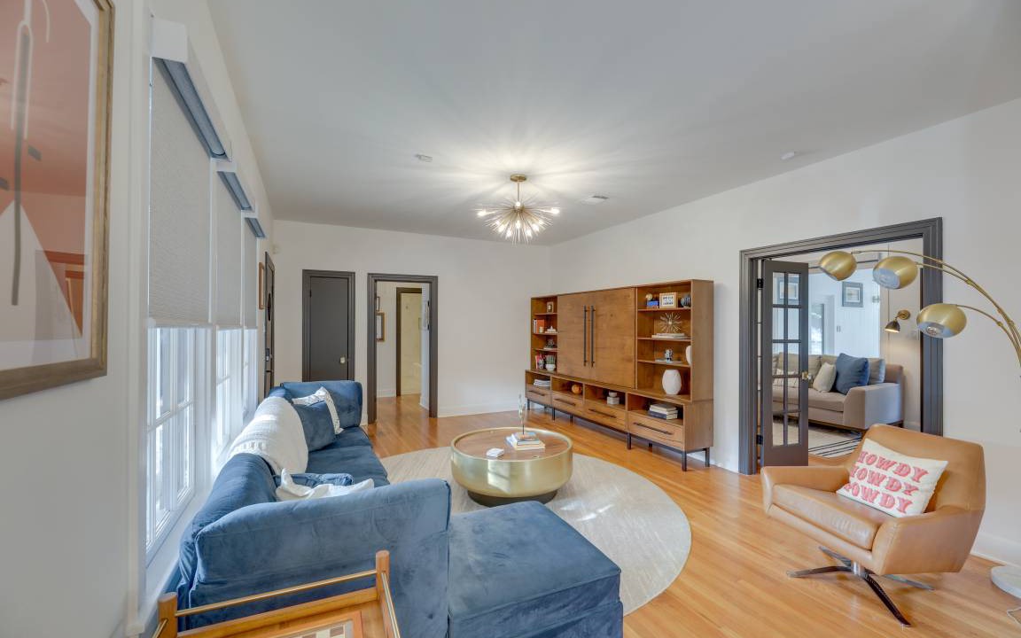 Photo of Livingroom in South Congress