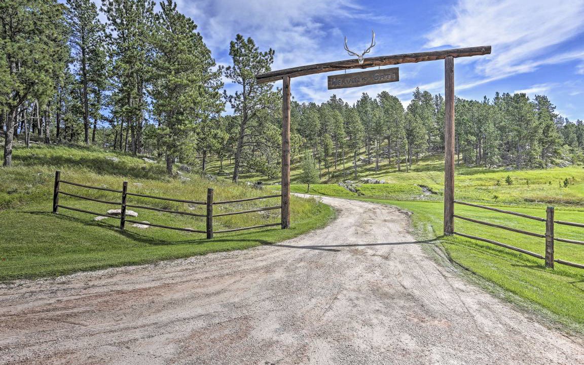 Photo of Others in Custer