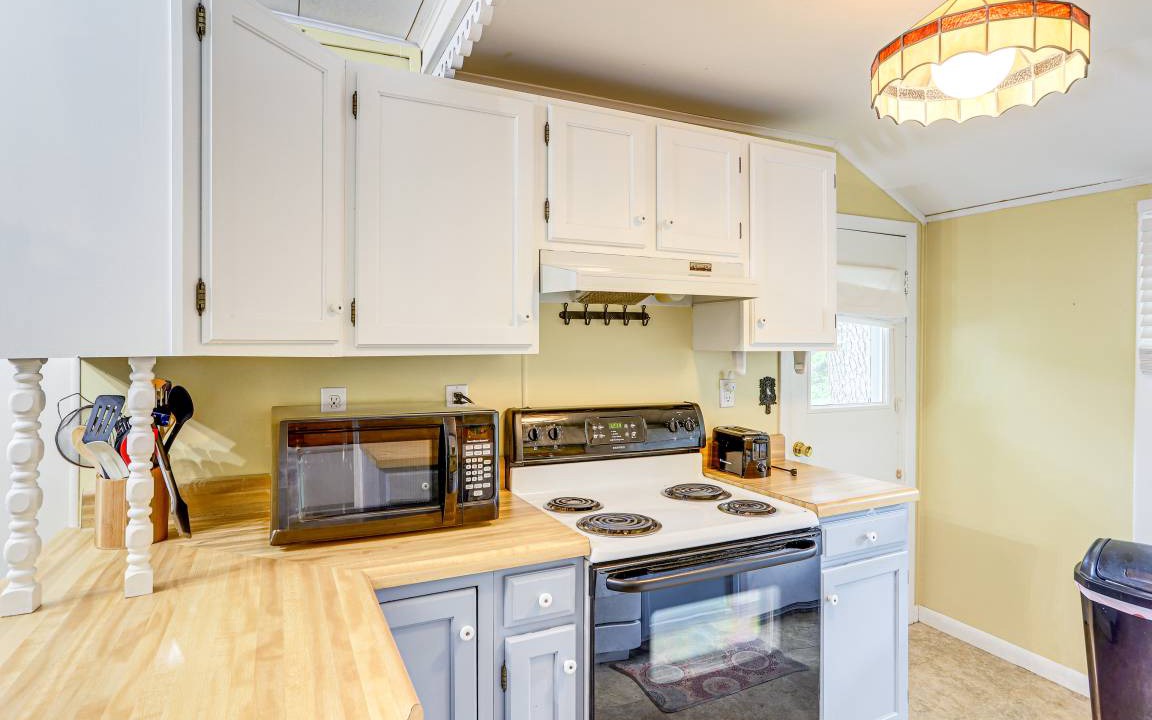 Photo of Kitchen in Lakeside