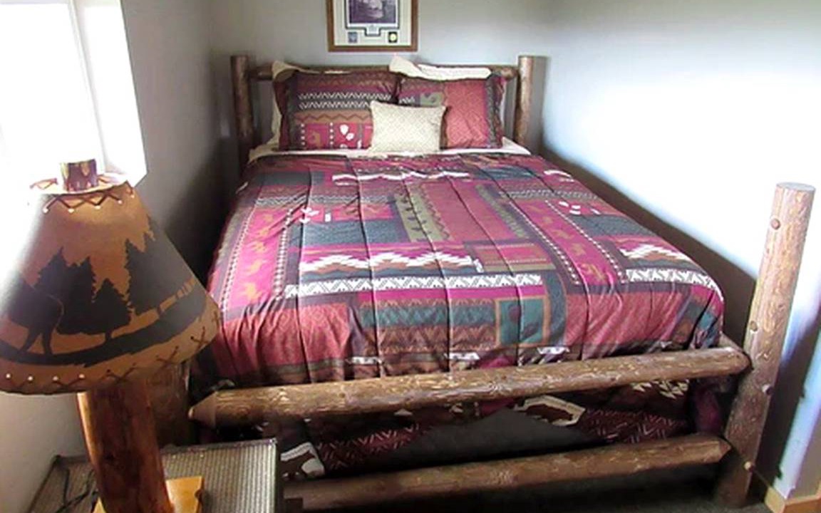Photo of Bedroom in Cameron