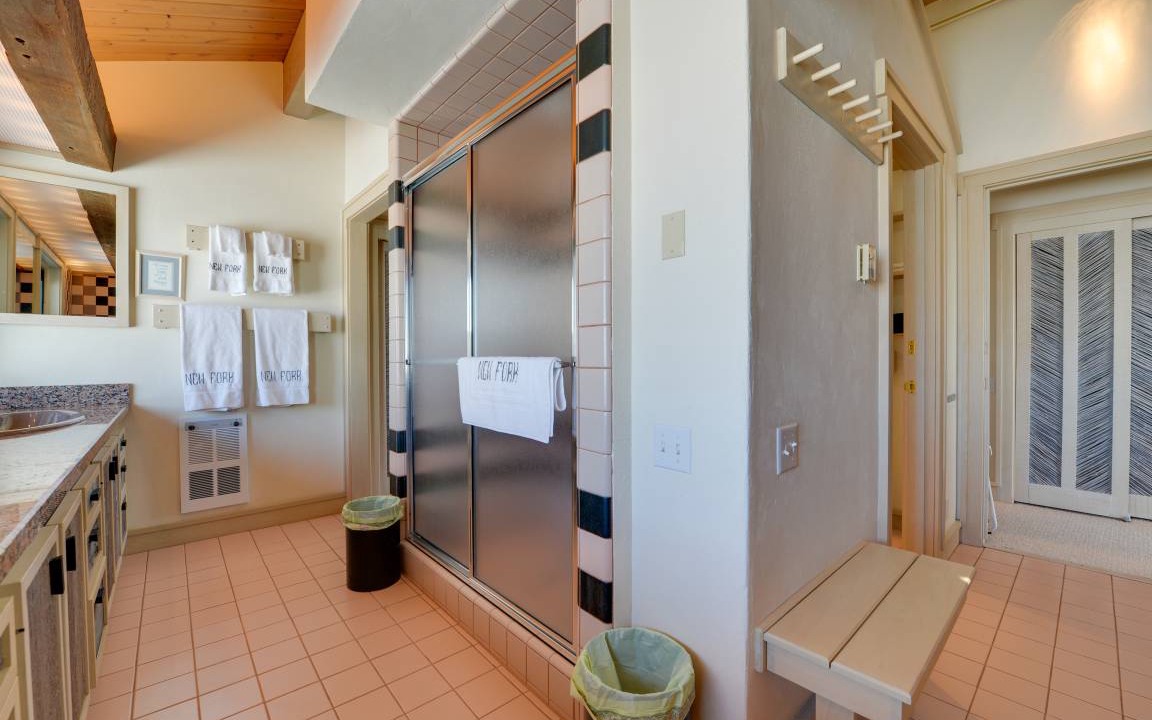 Photo of Bathroom in Cora