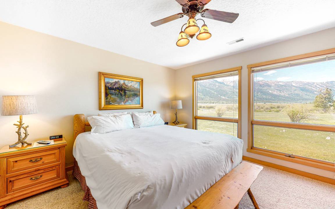 Photo of Bedroom in Moose Wilson Road