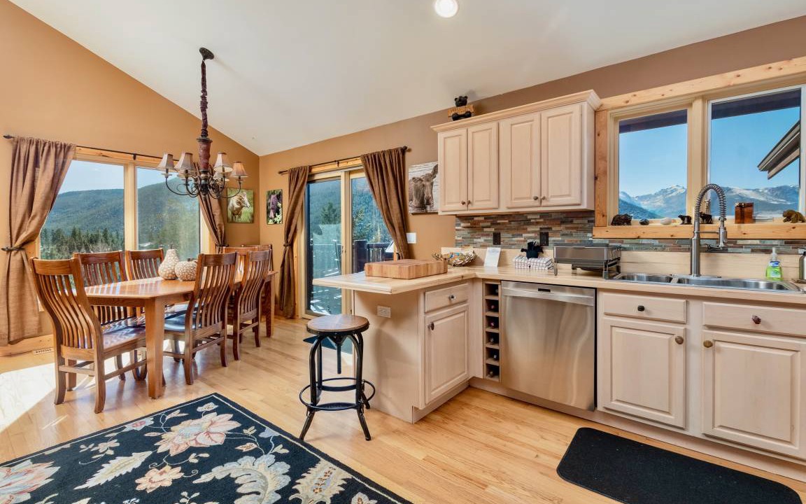 Photo of Others in Windcliff Estates