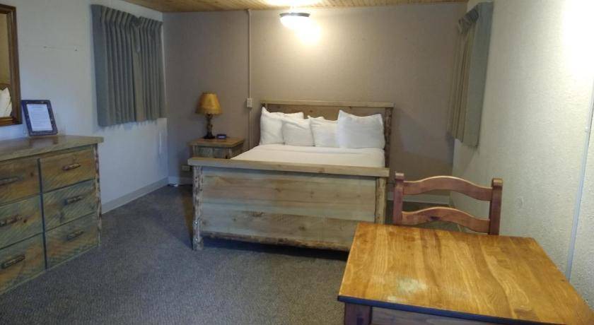 Photo of Bedroom in Lusk