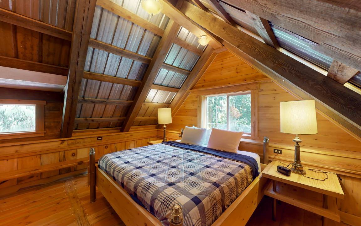 Photo of Bedroom in Clinton