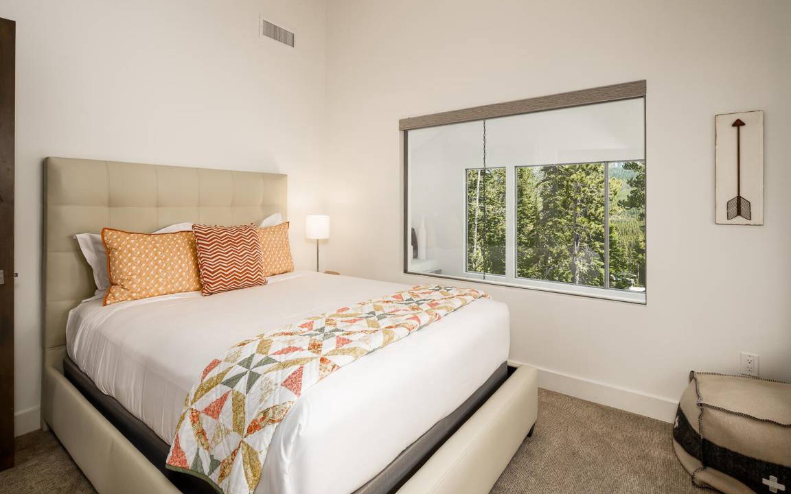 Photo of Bedroom in Big Sky