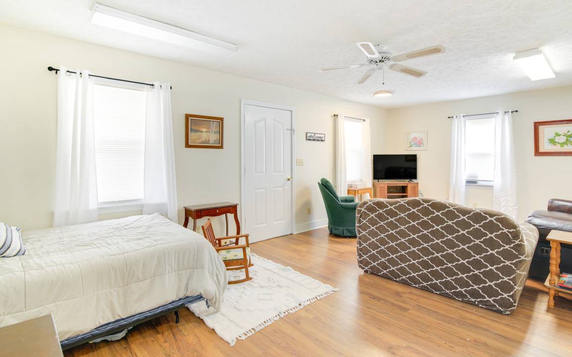 Photo of Bedroom in Fruitvale