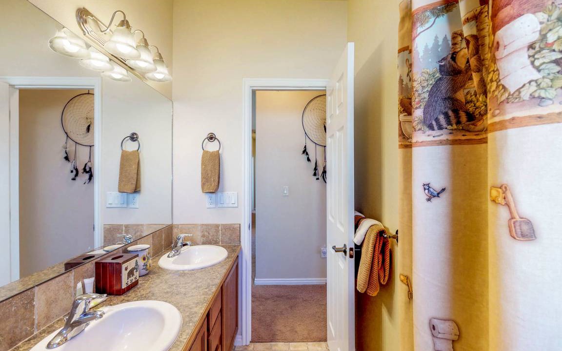 Photo of Bathroom in Donnelly