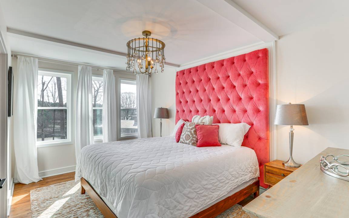 Photo of Bedroom in Counce