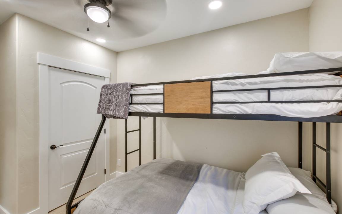 Photo of Bedroom in Logan