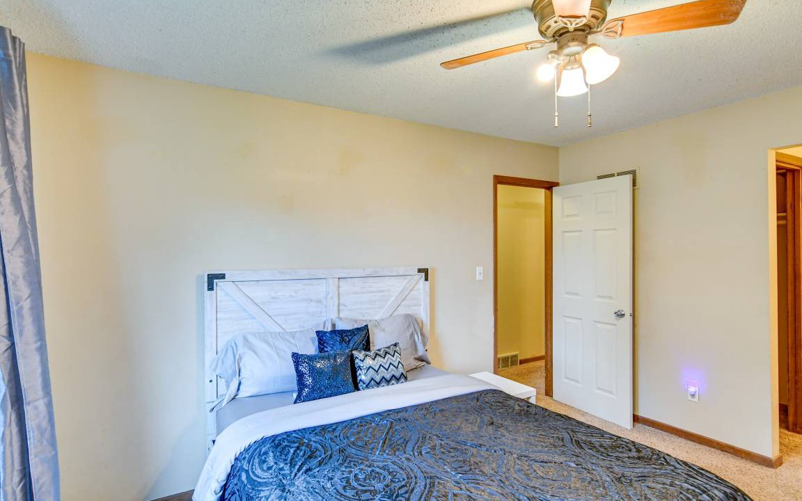 Photo of Bedroom in Urbandale