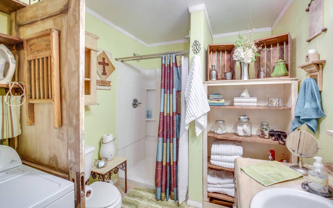 Photo of Bathroom in Mid America