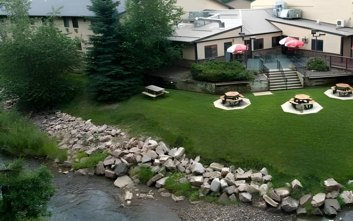 Photo of Others in Deadwood