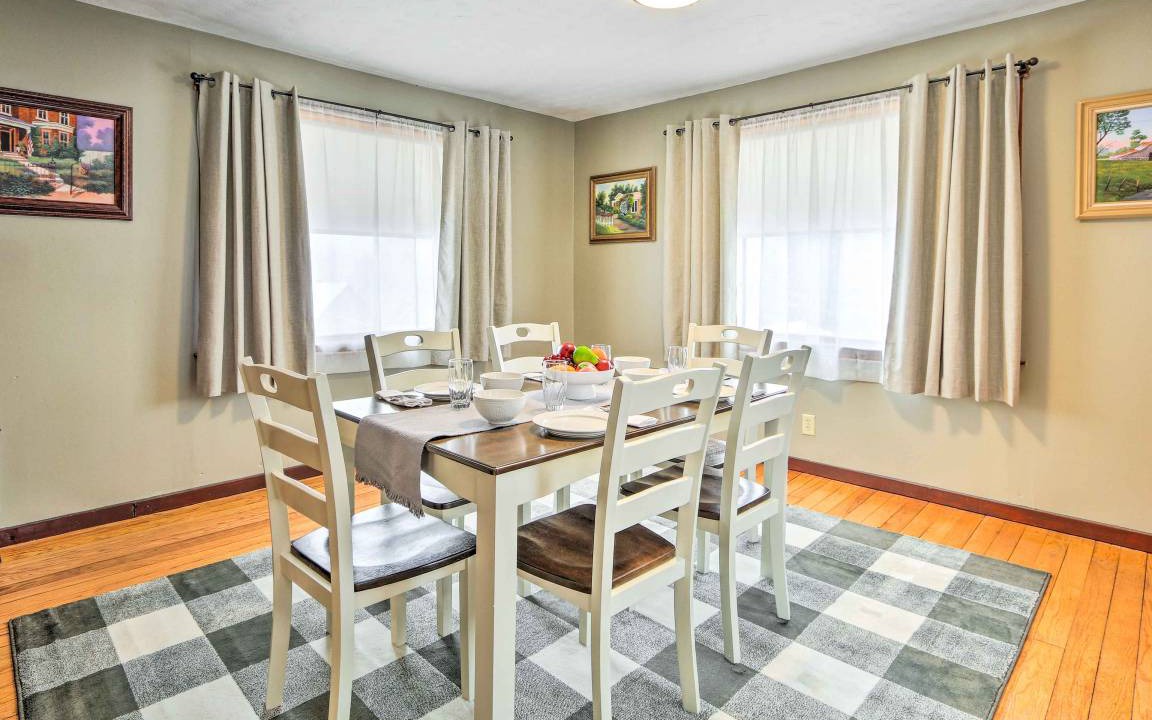 Photo of Livingroom in Carbon Hill