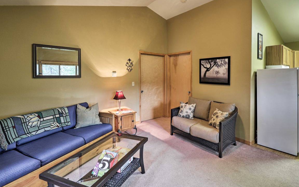 Photo of Livingroom in Trego