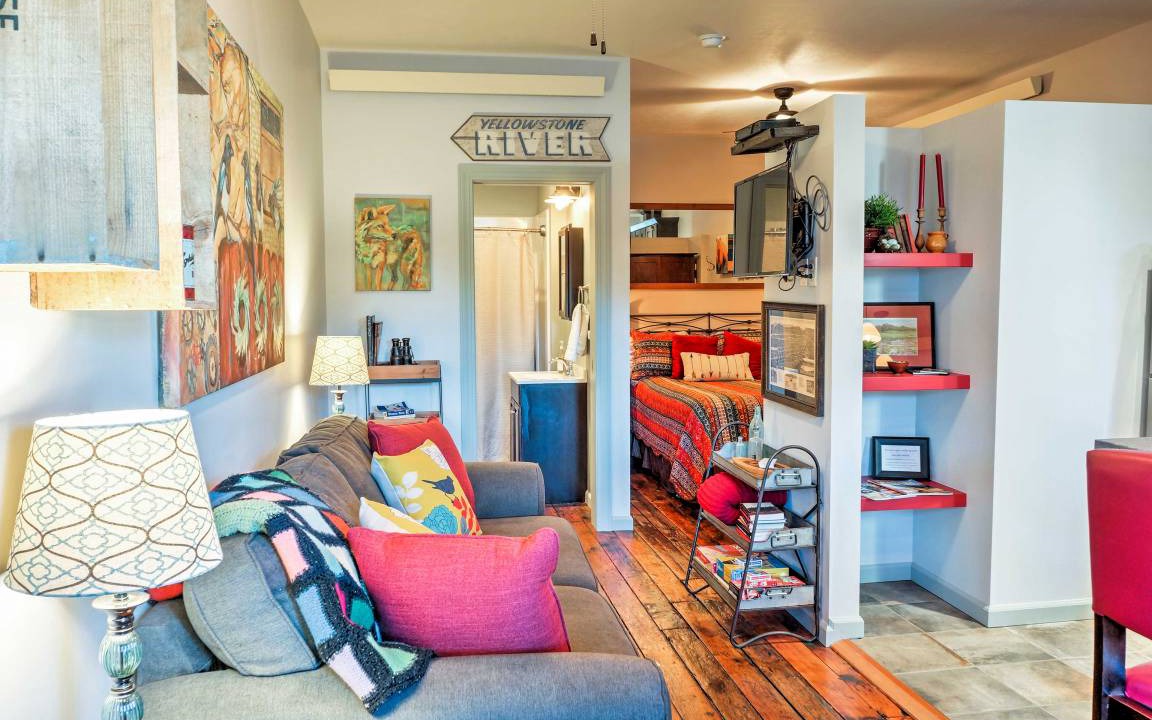 Photo of Livingroom in Livingston