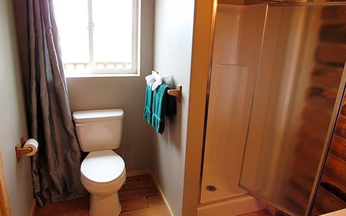 Photo of Bathroom in Cameron