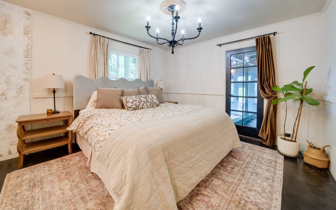 Photo of Bedroom in Willoughby