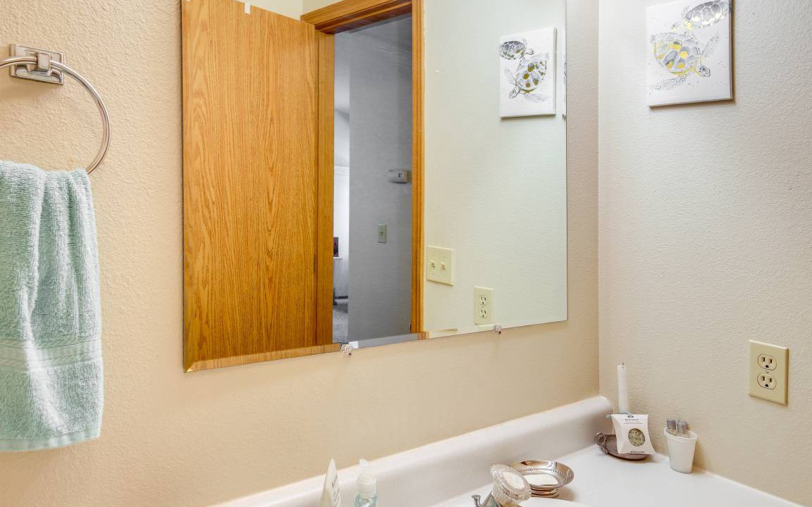 Photo of Bathroom in River Road
