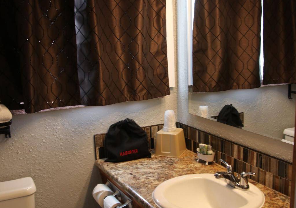 Photo of Bathroom in Lusk