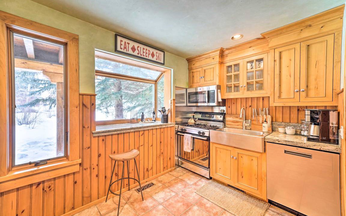 Photo of Kitchen in Weyyakin Ranch