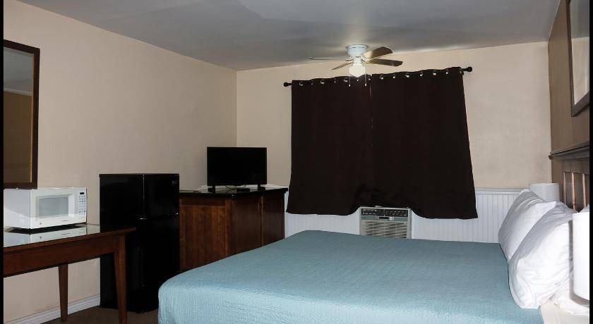 Photo of Bedroom in Frontier