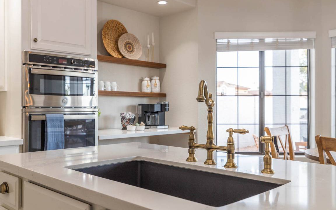 Photo of Kitchen in Val Vista Lakes