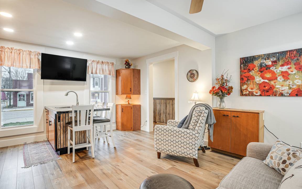 Photo of Livingroom in West Liberty