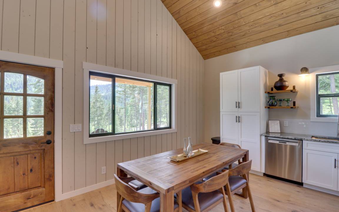 Photo of Livingroom in Lakeside
