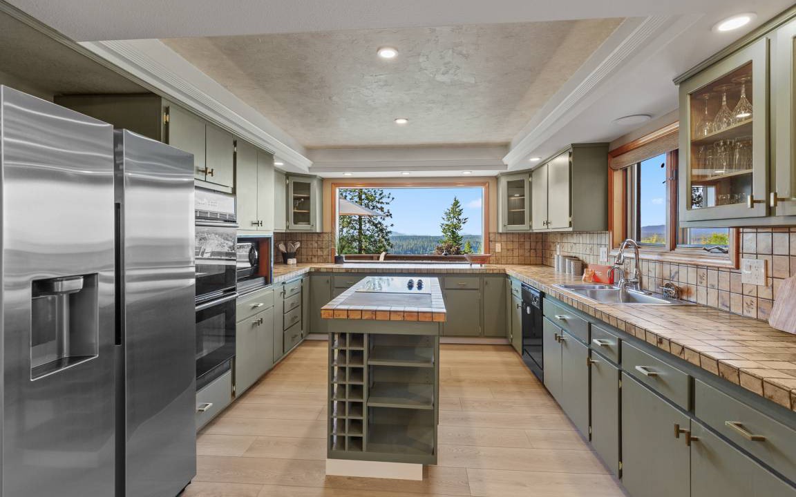 Photo of Kitchen in Hayden View Estates