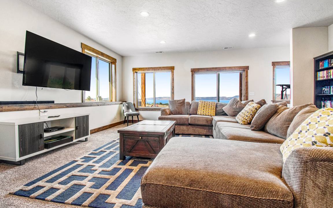 Photo of Livingroom in Sweetwater
