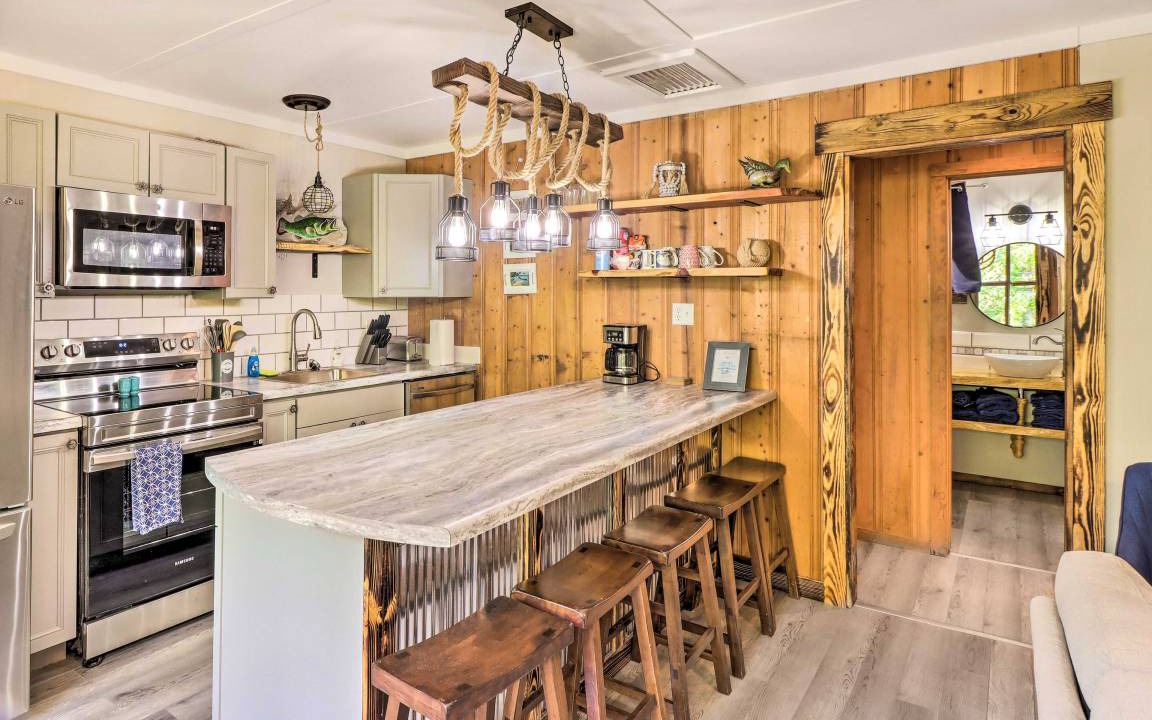 Photo of Kitchen in Elizabeth