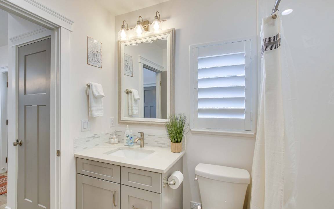 Photo of Bathroom in Perry