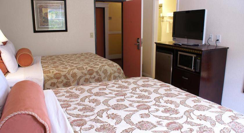Photo of Bedroom in Little Italy