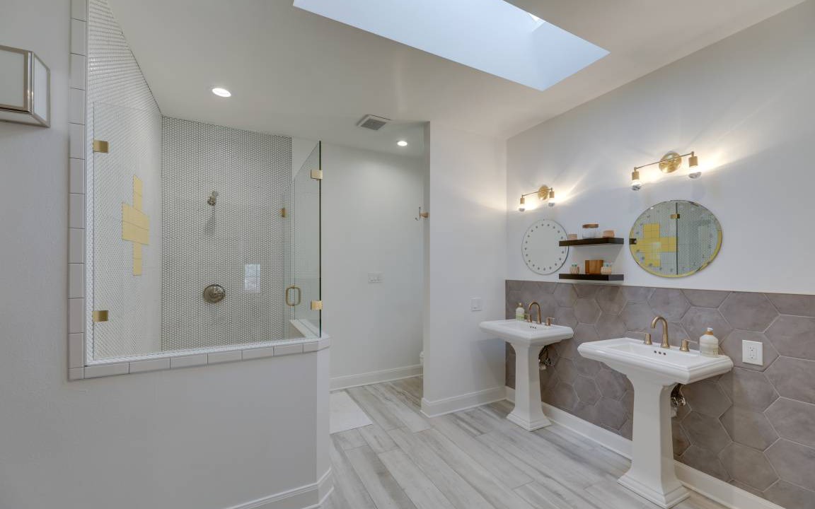 Photo of Bathroom in South Congress