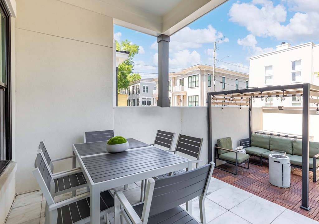 Photo of Patio Balcony in Historic Downtown Savannah