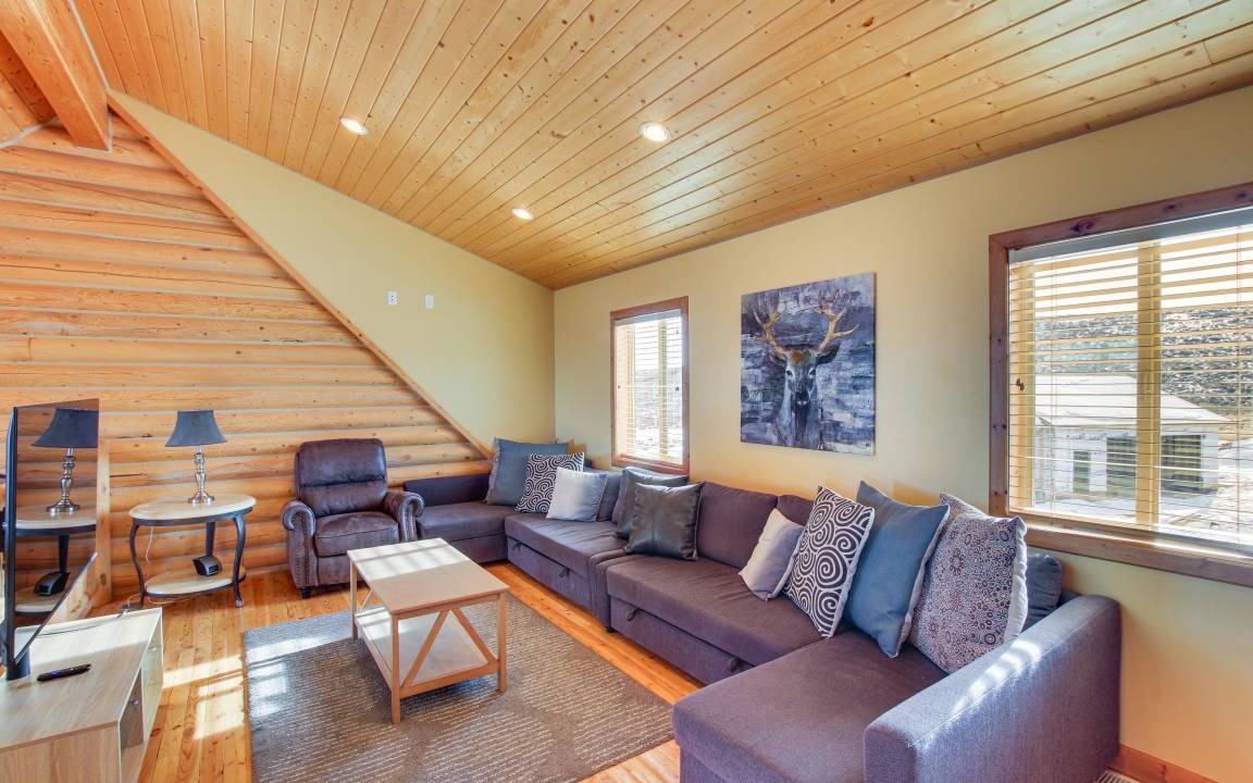 Photo of Livingroom in Sweetwater