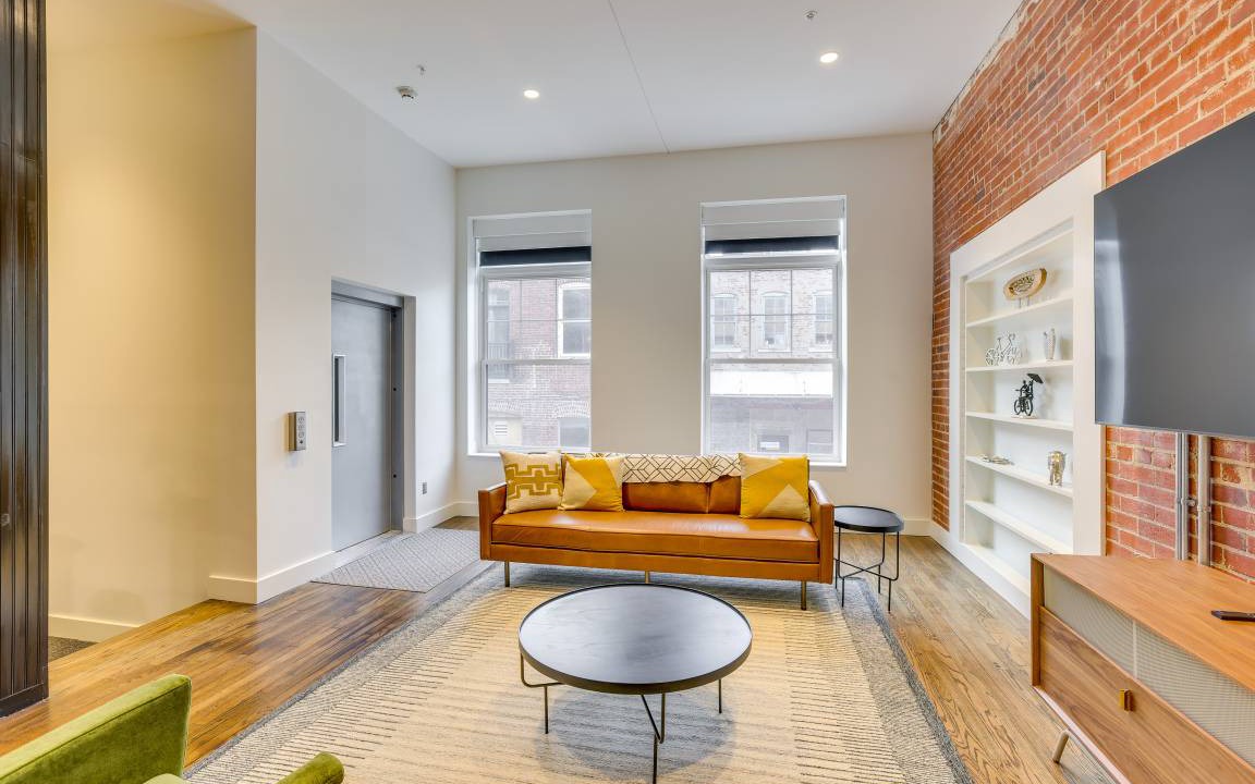 Photo of Livingroom in Downtown Omaha