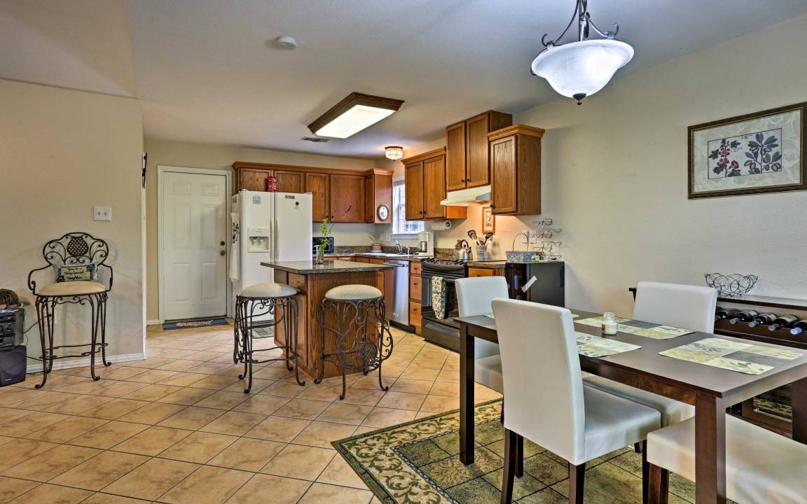 Photo of Kitchen in McQueeney