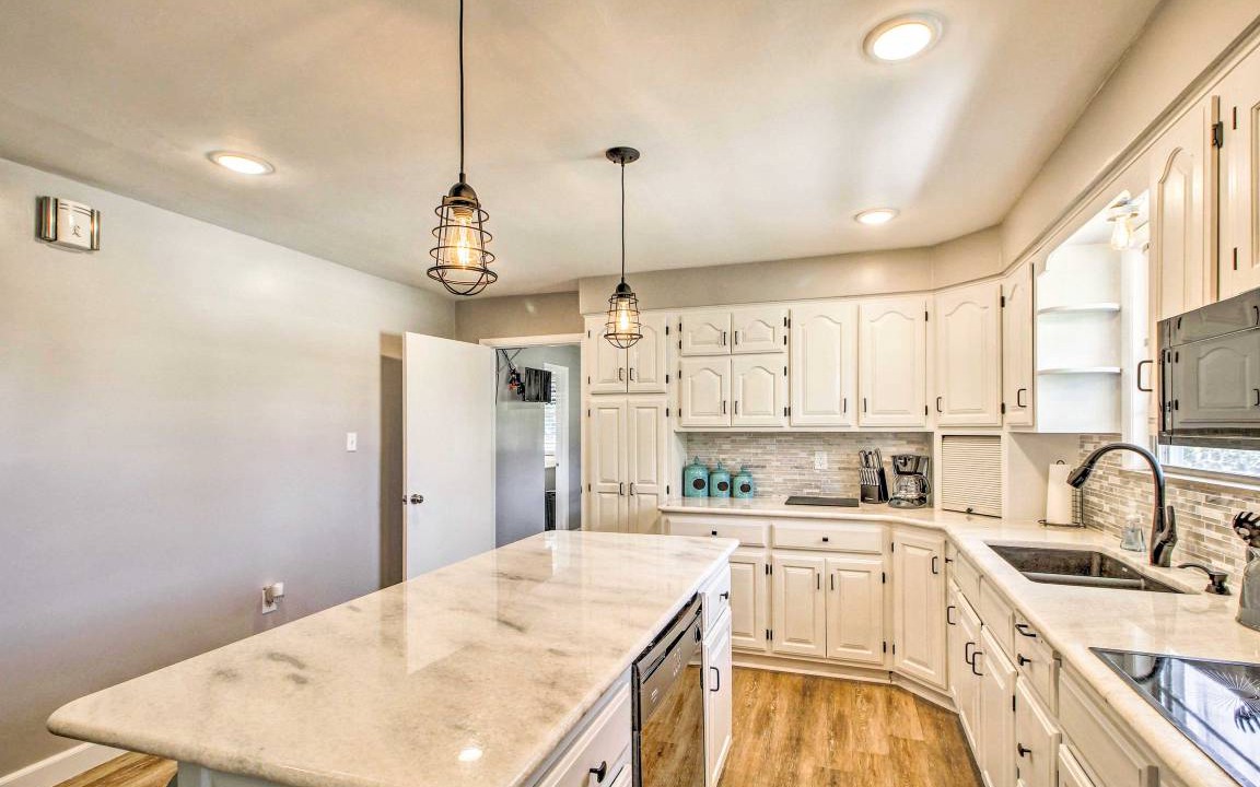 Photo of Kitchen in Lakeview