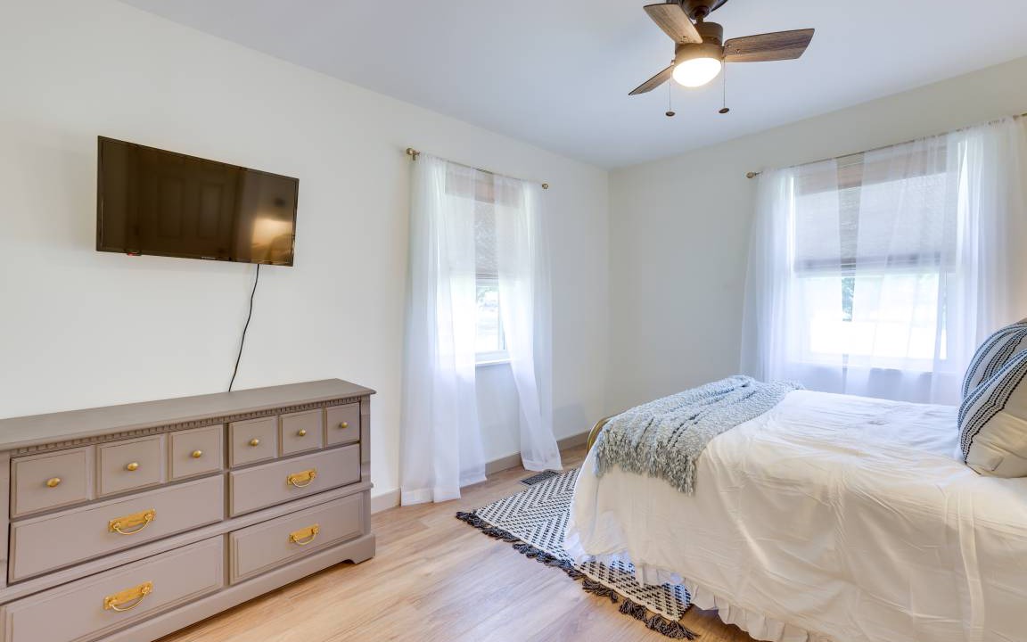 Photo of Bedroom in Moody