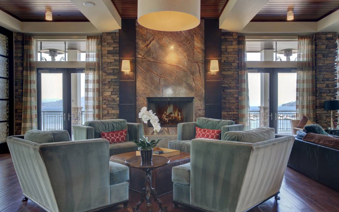 Photo of Livingroom in Sandpoint